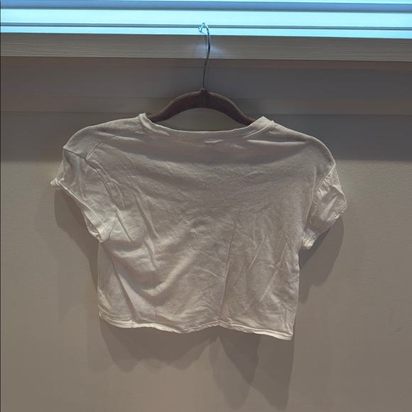 White Short Sleeve Cropped T-Shirt - Picture 4 of 5